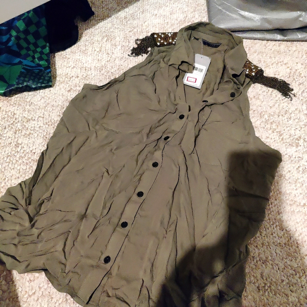 New with tags Guess tank party